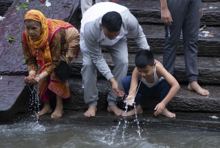 रक्षाबन्धन धारण गरेर मनाइयो जनैपूर्णिमा