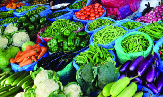 बजारमा पाइन छाड्यो यि तरकारीहरु