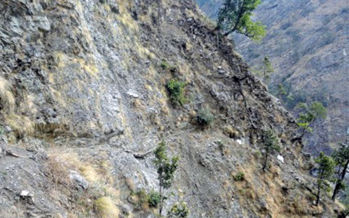मनास्लु क्षेत्रमा घाइते भएका पर्यटकको अझै हुन सकेन उद्धार