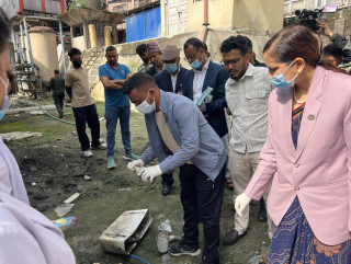 आजदेखि सरकारी कार्यालयमा सरसफाइ अभियान, हेर्नुहोस् तस्बिरहरु